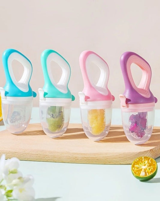 Baby Fruit Feeder - Petit Monde